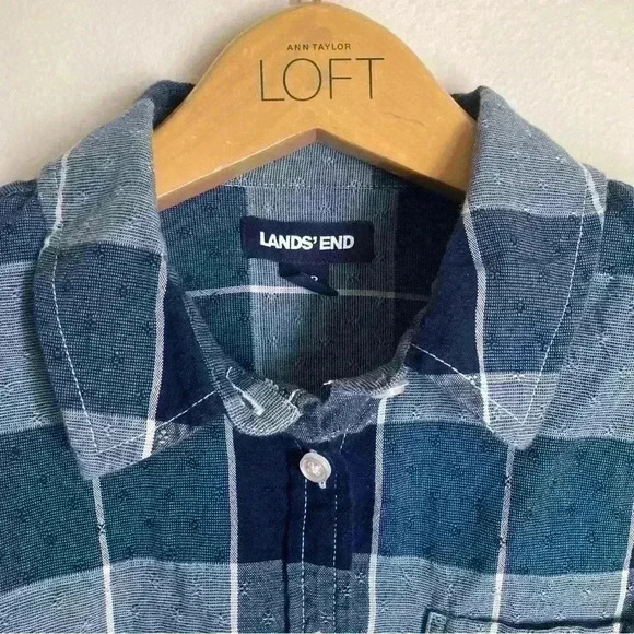 Lands End Women's Medium Navy Plaid Button Up - Picture 9 of 9